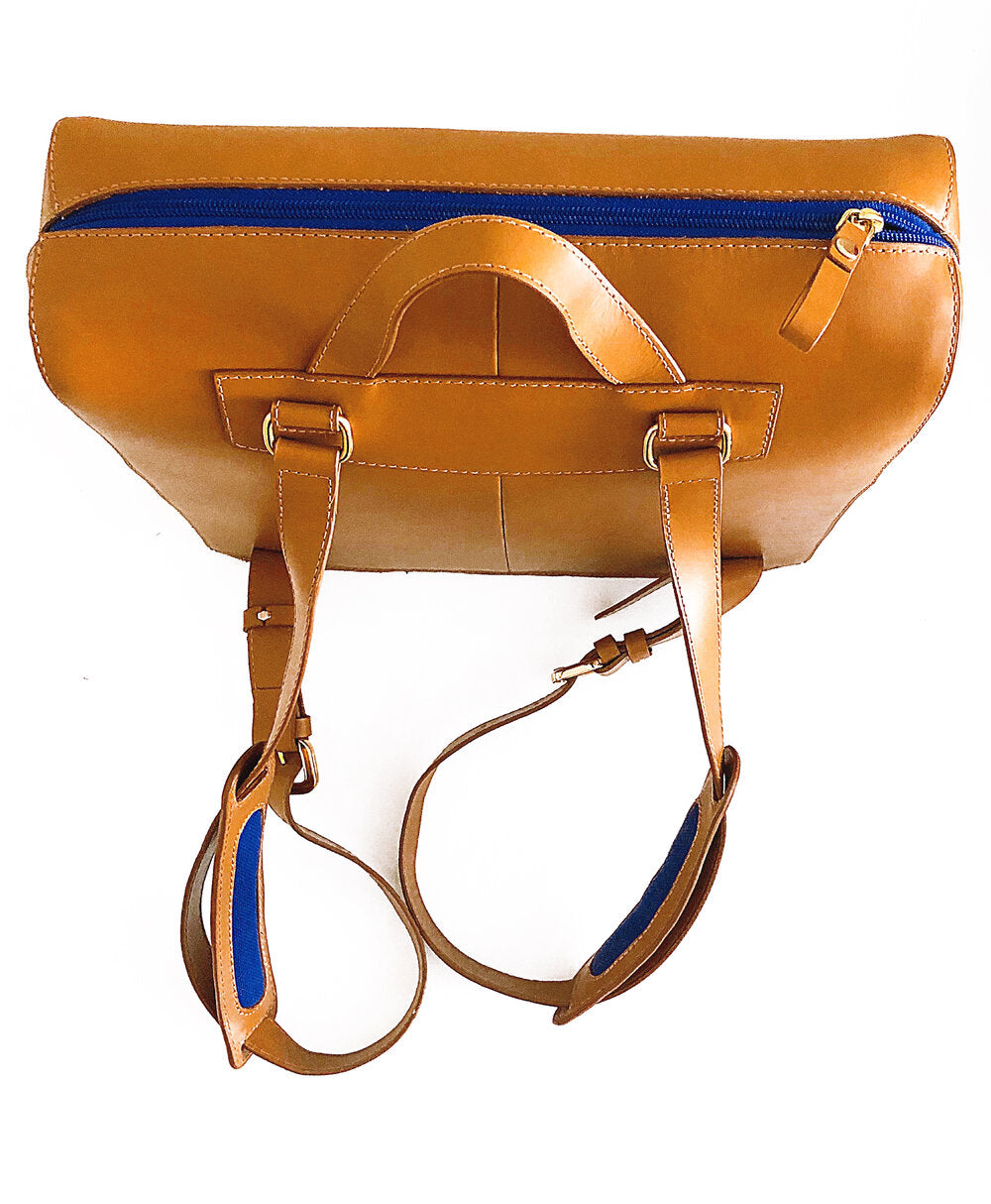 dr LIZA backpack | CARAMELO